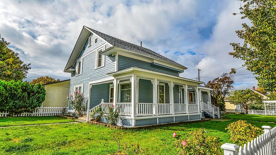 5 Creative Ways to Give Your Porch a New Look
